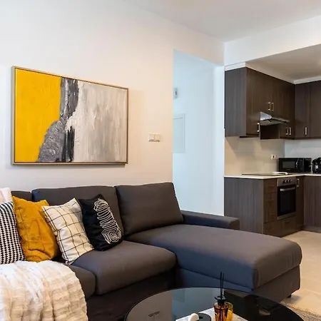 Апартаменты Valleria - 2 Bedroom W Pool In