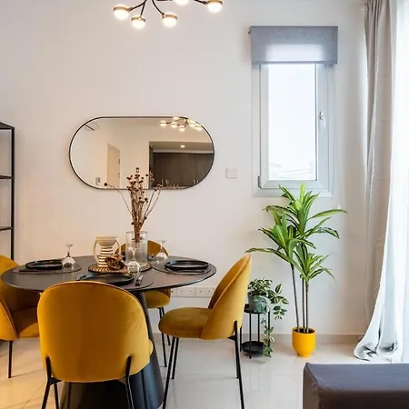 Valleria - 2 Bedroom W Pool In *