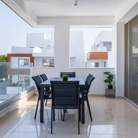 Lejlighed Valleria - 2 Bedroom W Pool In