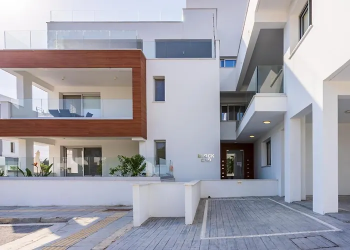 アパート Valleria - 2 Bedroom W Pool In *