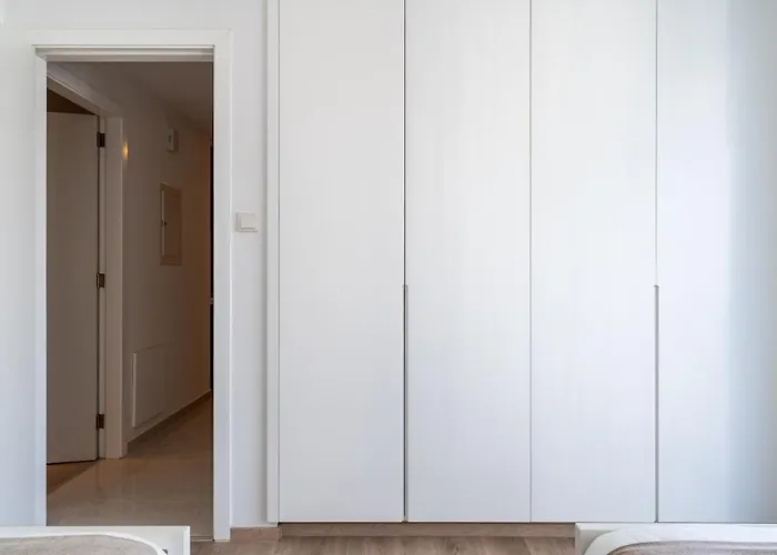 Valleria - 2 Bedroom W Pool In ラルナカ