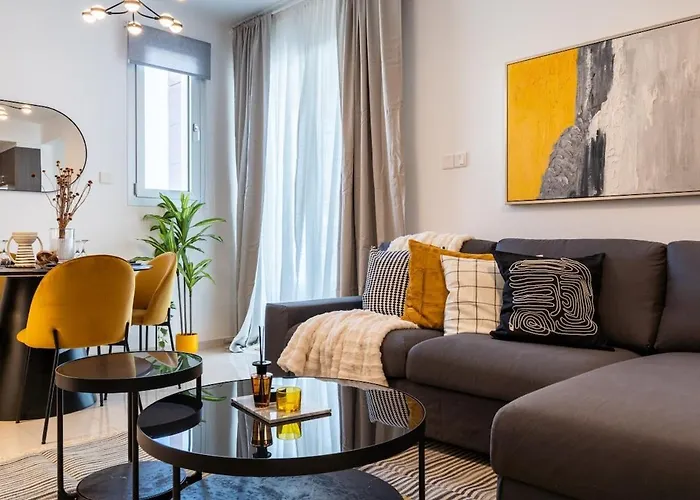 Valleria - 2 Bedroom W Pool In アパート ラルナカ